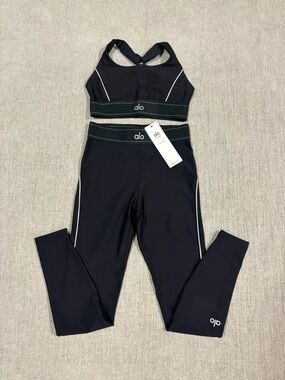 NWT Alo Yoga Airlift Suit Up Outfit High-Waist Legging And Bra Size Small Black